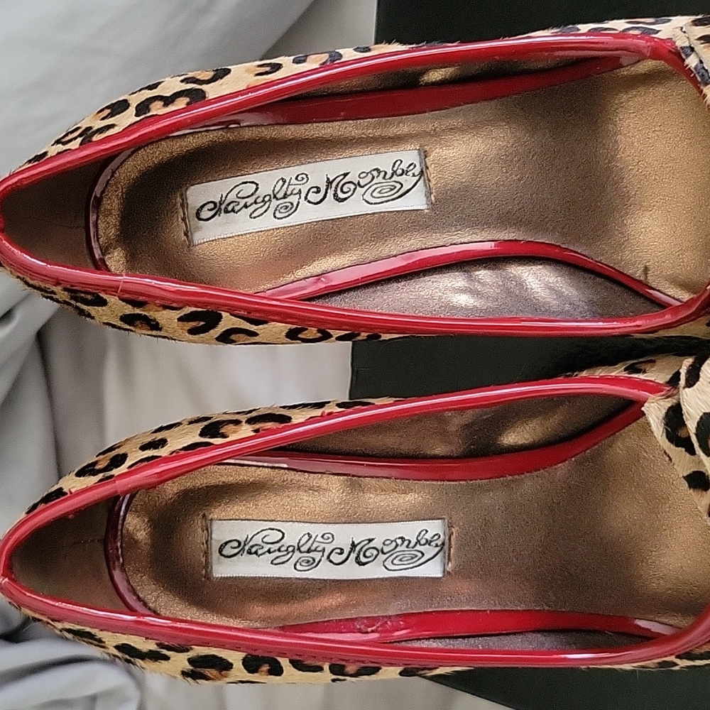 Naughty Monkey Heels - Picture 3 of 7